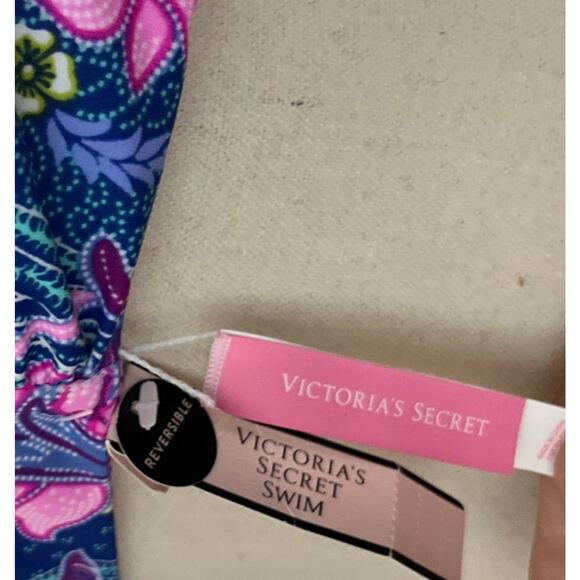 Victoria’s Secret REVERSIBLE Lace up Strappy BALI L+GEO KNOCKOUT M/L SWIM SUIT - Picture 5 of 13